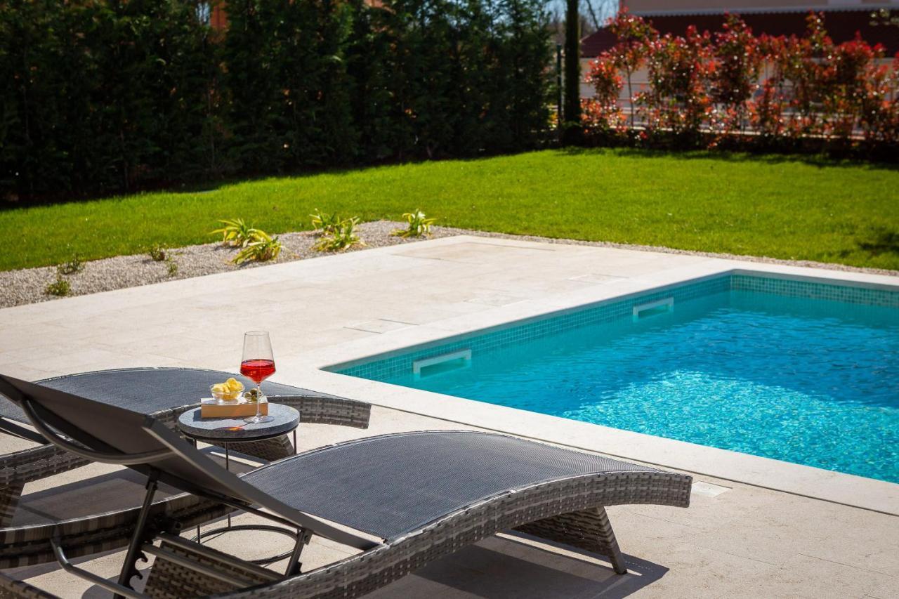 Villa Florence By Ilc-Istria Luxury Collection Brtonigla Bagian luar foto