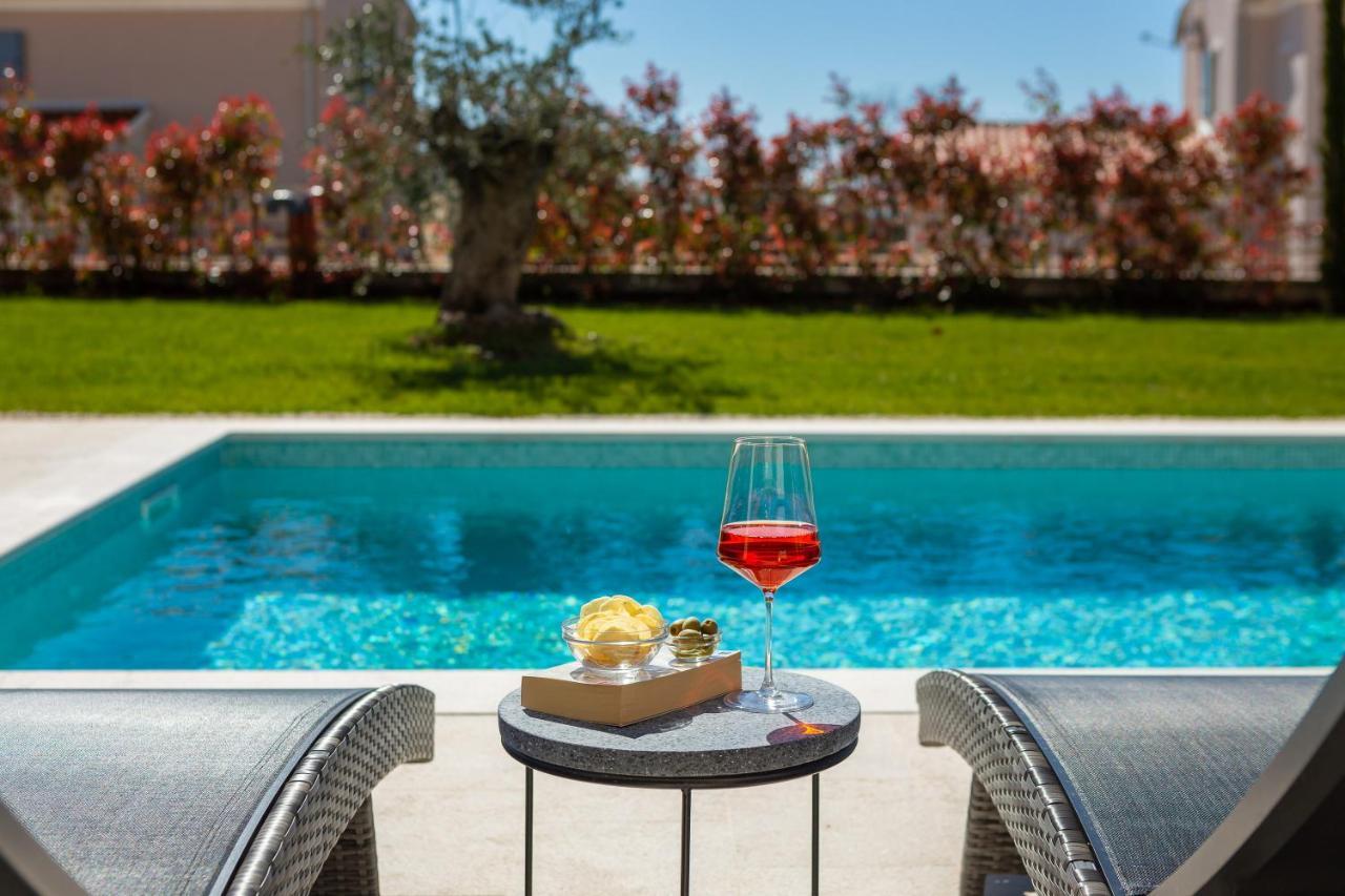 Villa Florence By Ilc-Istria Luxury Collection Brtonigla Bagian luar foto